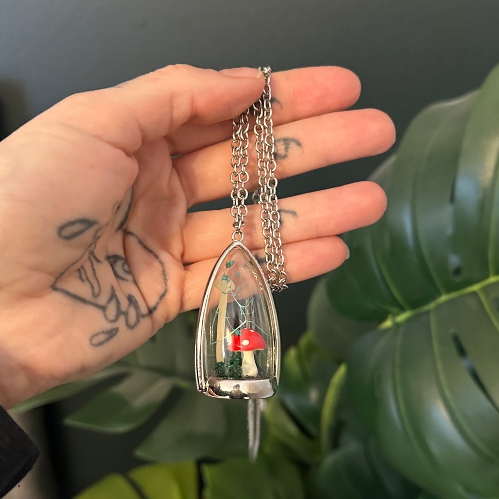 Mushroom terrarium necklace